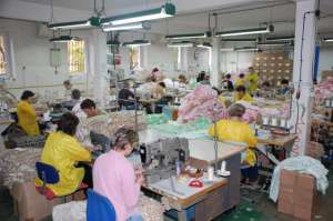 Швачка з досвідом, запрошуємо у Польщу на виробництво постільної білизни - объявление