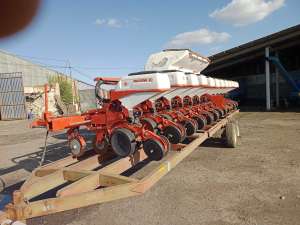 ѳ  Kuhn Maxima 2 12  - 